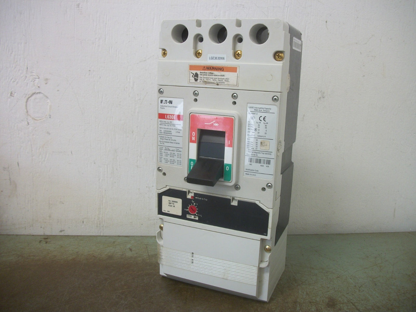 CUTLER-HAMMER L630E CIRCUIT BREAKER LGE3630NN 630AMP 600VOLT 3POLE W/500A TR NOB