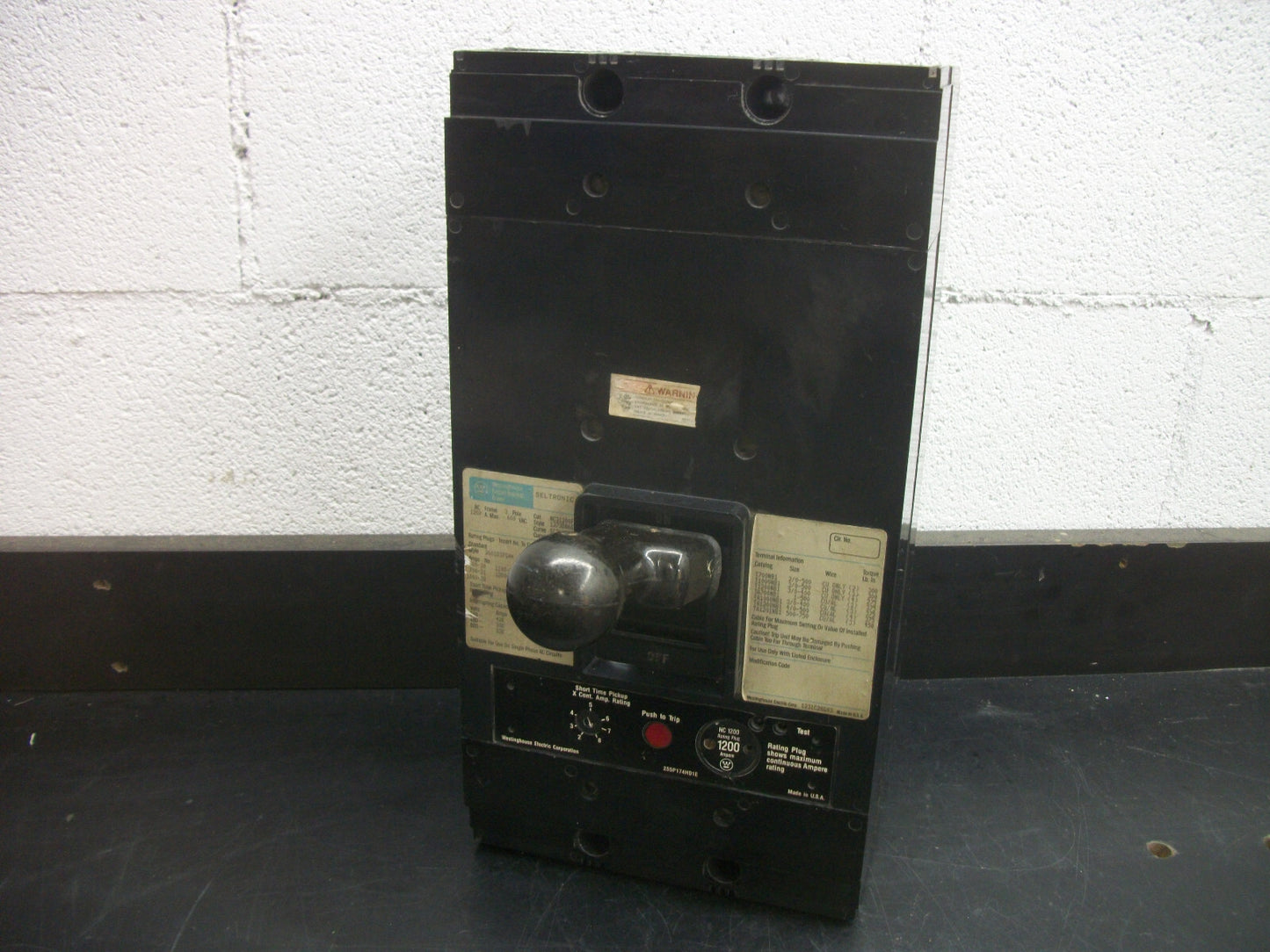 WESTINGHOUSE SELTRONIC NC CIRCUIT BREAKER NC31200F 1200AMP 600VOLT 3POLE W/1200A
