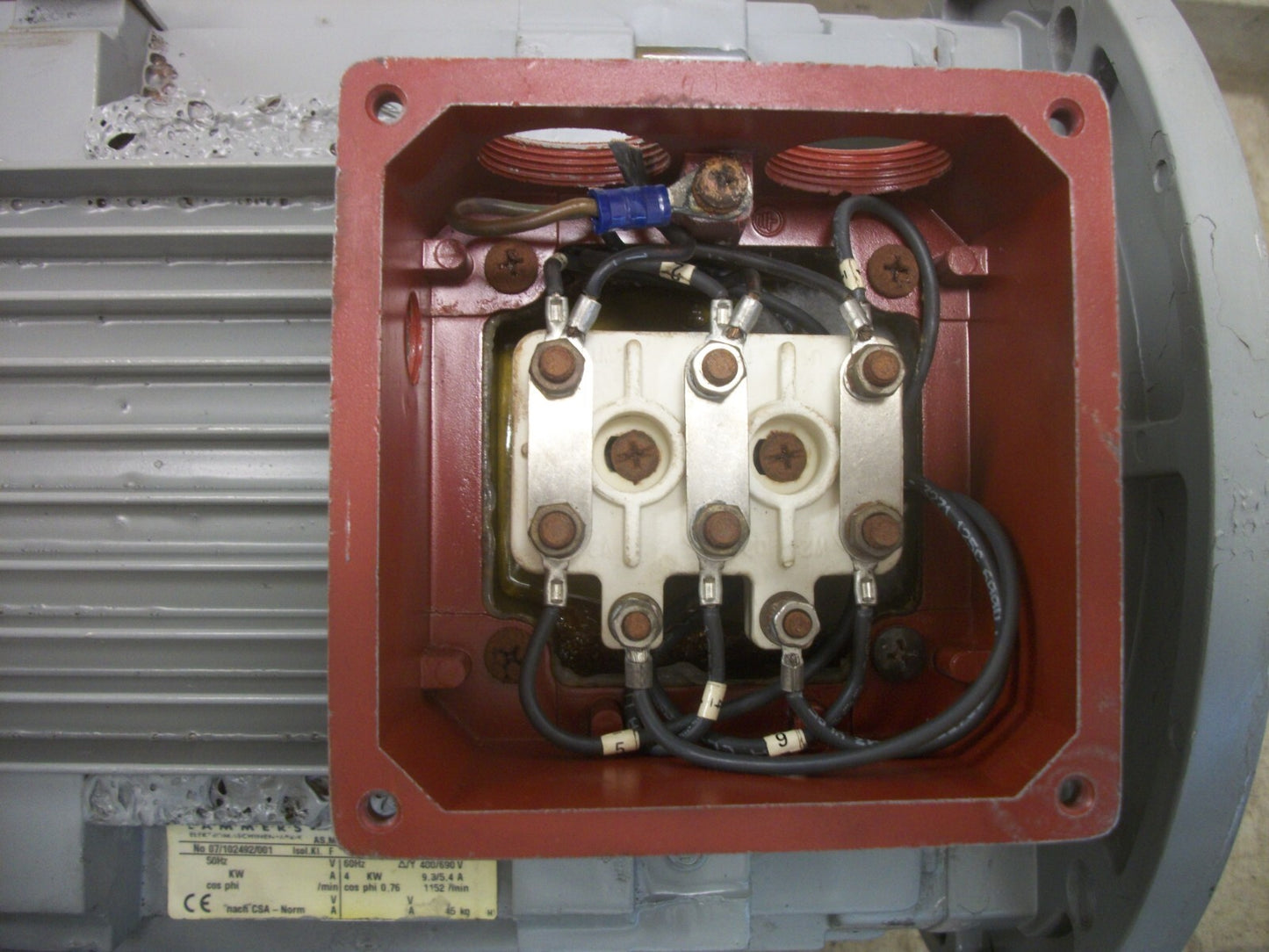 LAMMERS 4KW AC MOTOR 12AA 132 M-6 690VOLT 1152RPM