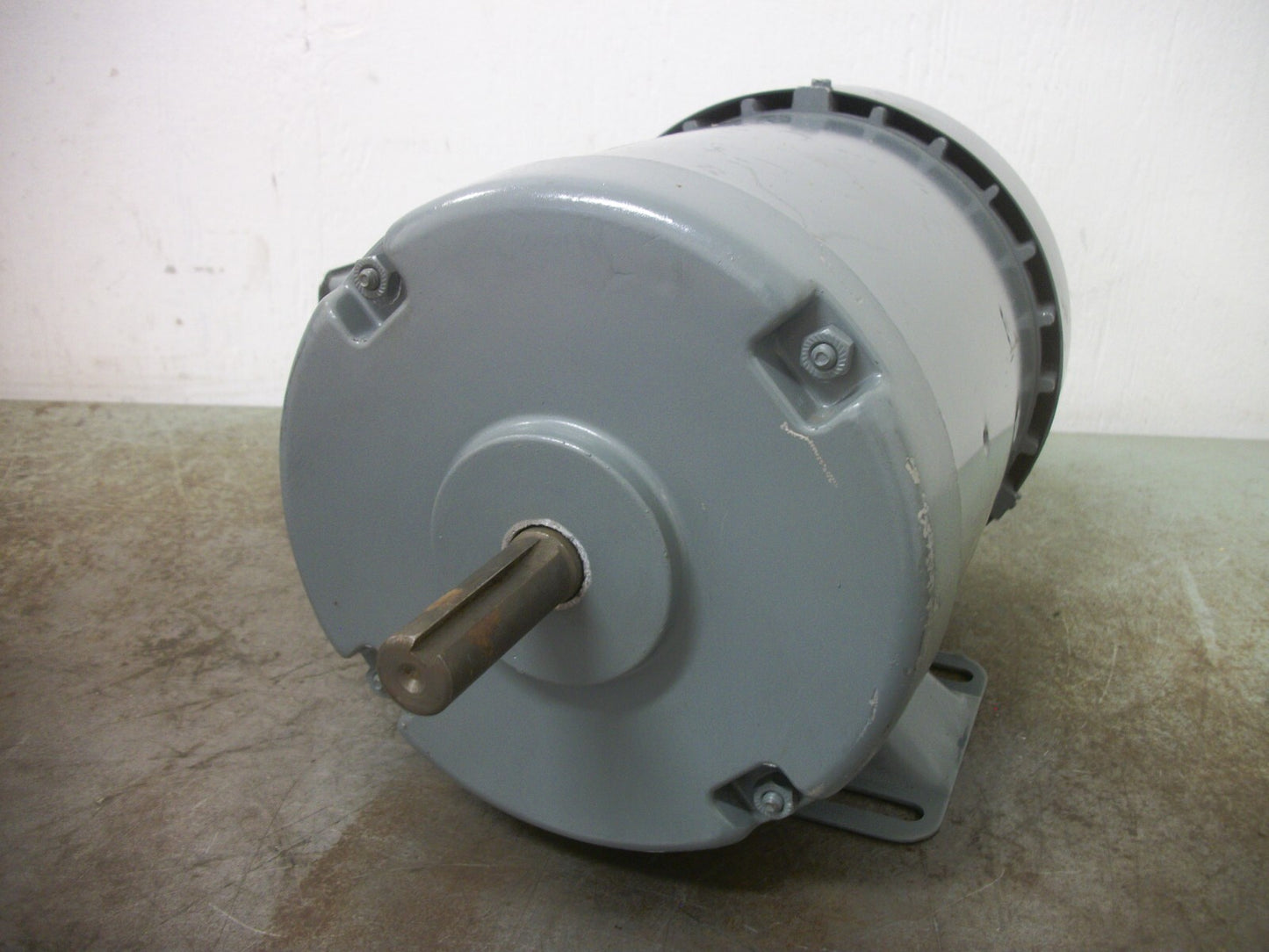 DAYTON 3/4HP F56 TEFC AC MOTOR 2N866Q 440VOLT 3PH 1425RPM NOB