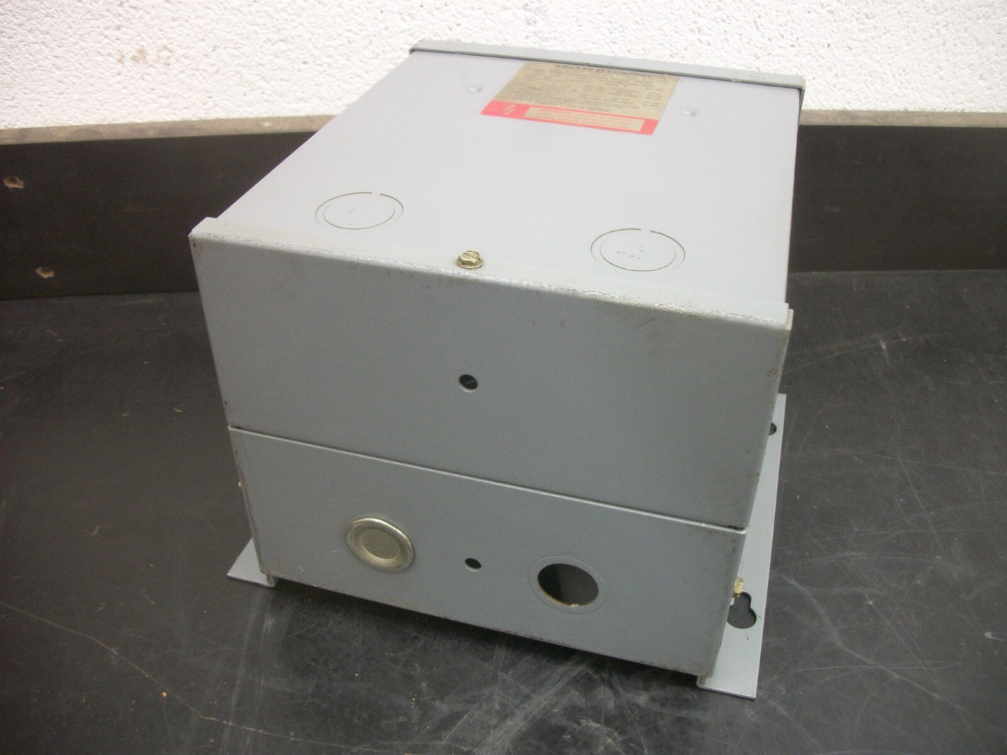 SQUARE D 1.5KVA 1PH TRANSFORMER 1.5S6FIS HV 120X240 LV 120/240