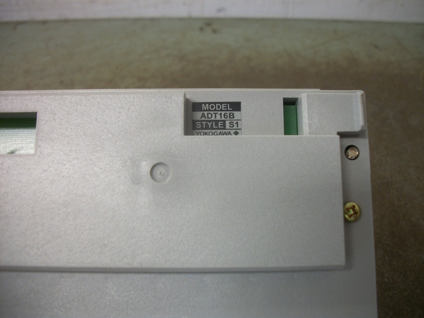 YOKOGAWA RELAY INPUT/OUTPUT MODULE ADT16B W/CONTROL BOARD ADM55R NOB