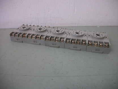 DAYTON LOT OF 5 8-PIN RELAY SOCKET BASES 5X852E 10AMP 300VOLT
