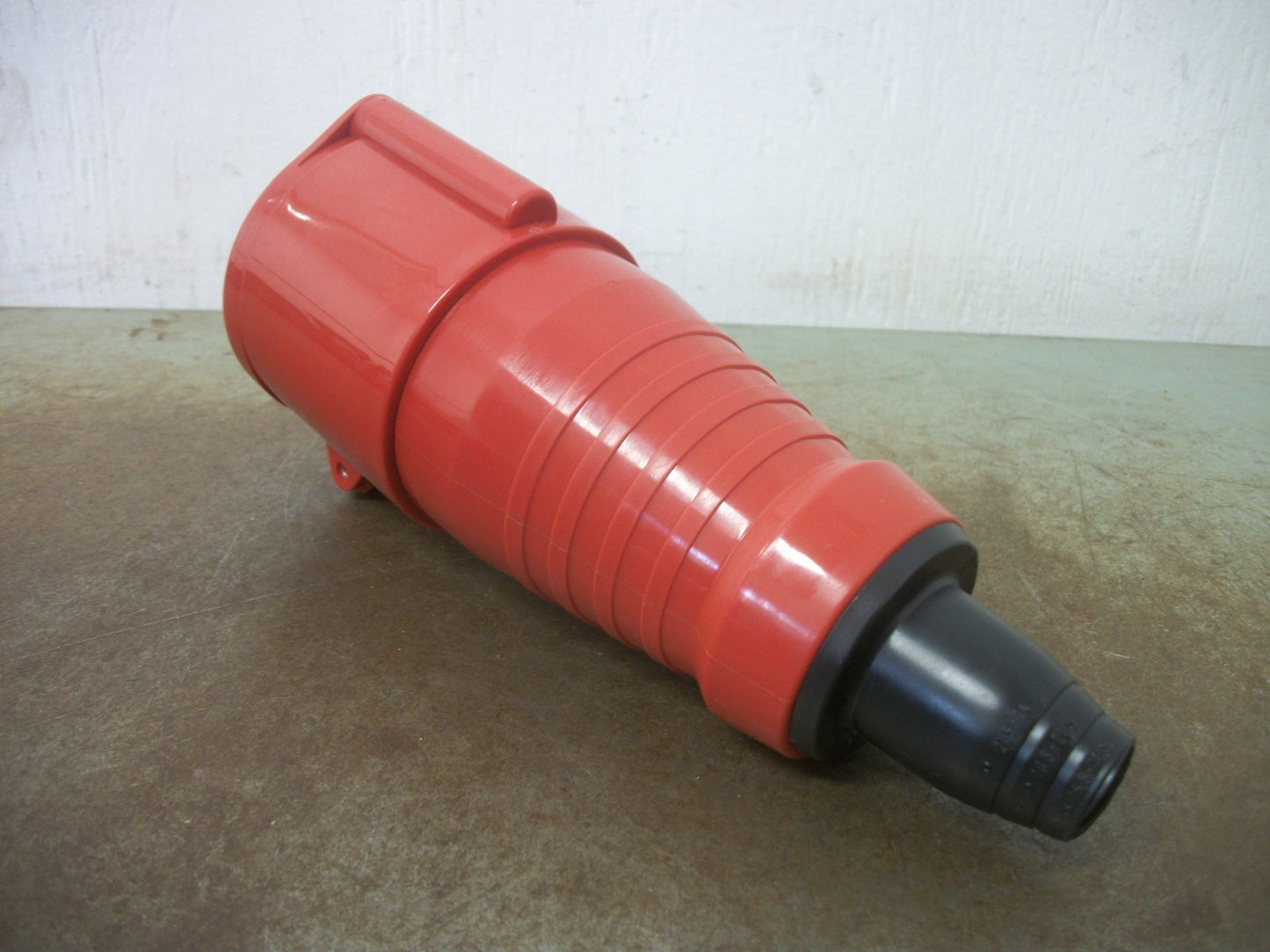 INTERPOWER PIN & SLEEVE CONNECTOR 84352301 30AMP 250VOLT 3P+N+GRND