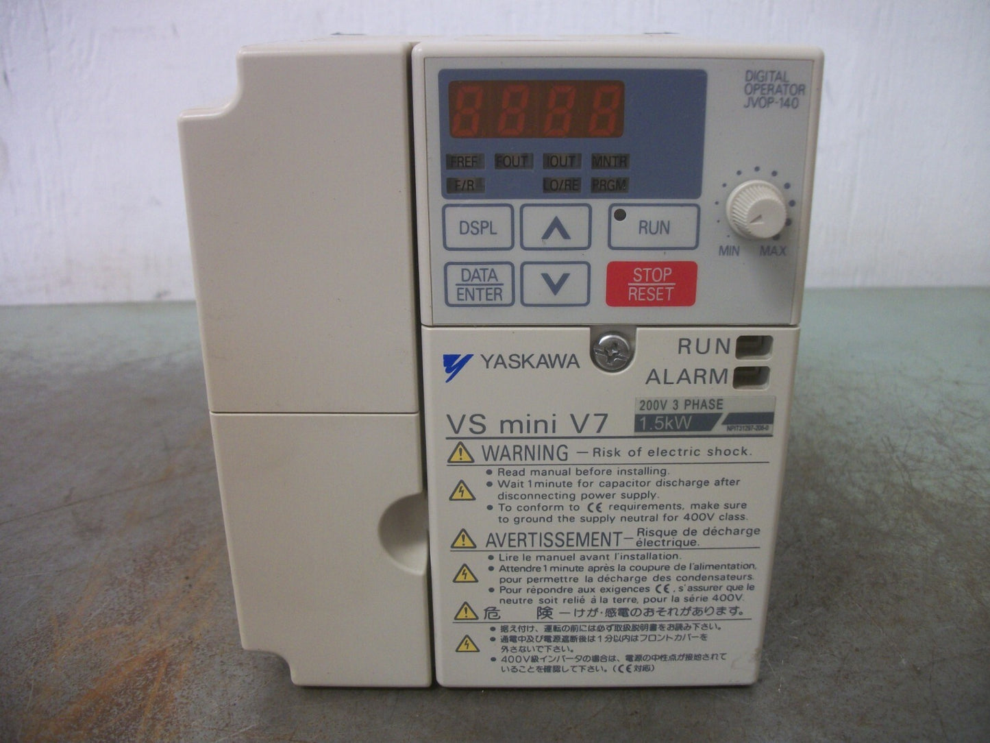 YASKAWA VS MINI V7 1.5KW INVERTER DRIVE CIMR-V7AA21P5 230VOLT 3PH
