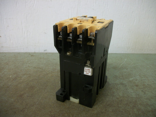 ALLEN-BRADLEY CONTACTOR 100-A24NZ*3 24AMP 24VCOIL 3PH 600V 20HP
