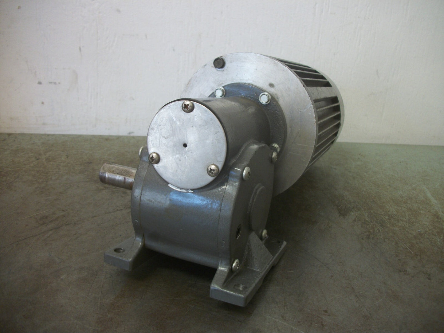 BALDOR 20:1 RATIO INVERTER DUTY GEARMOTOR IDGM2503 83RPM