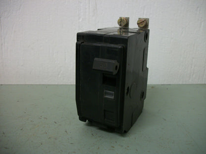 SQUARE D QOB CIRCUIT BREAKER QOB230 30AMP 240VOLT 2POLE OLD