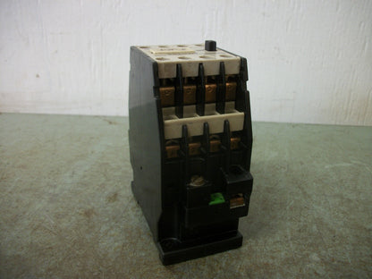 SIEMENS CONTROL RELAY 3TH8244-0A 16AMP 115VCOIL