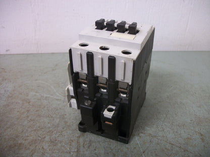 SIEMENS CONTACTOR 3TF3411-0A 55AMP 120VCOIL 3PH 600V 25HP