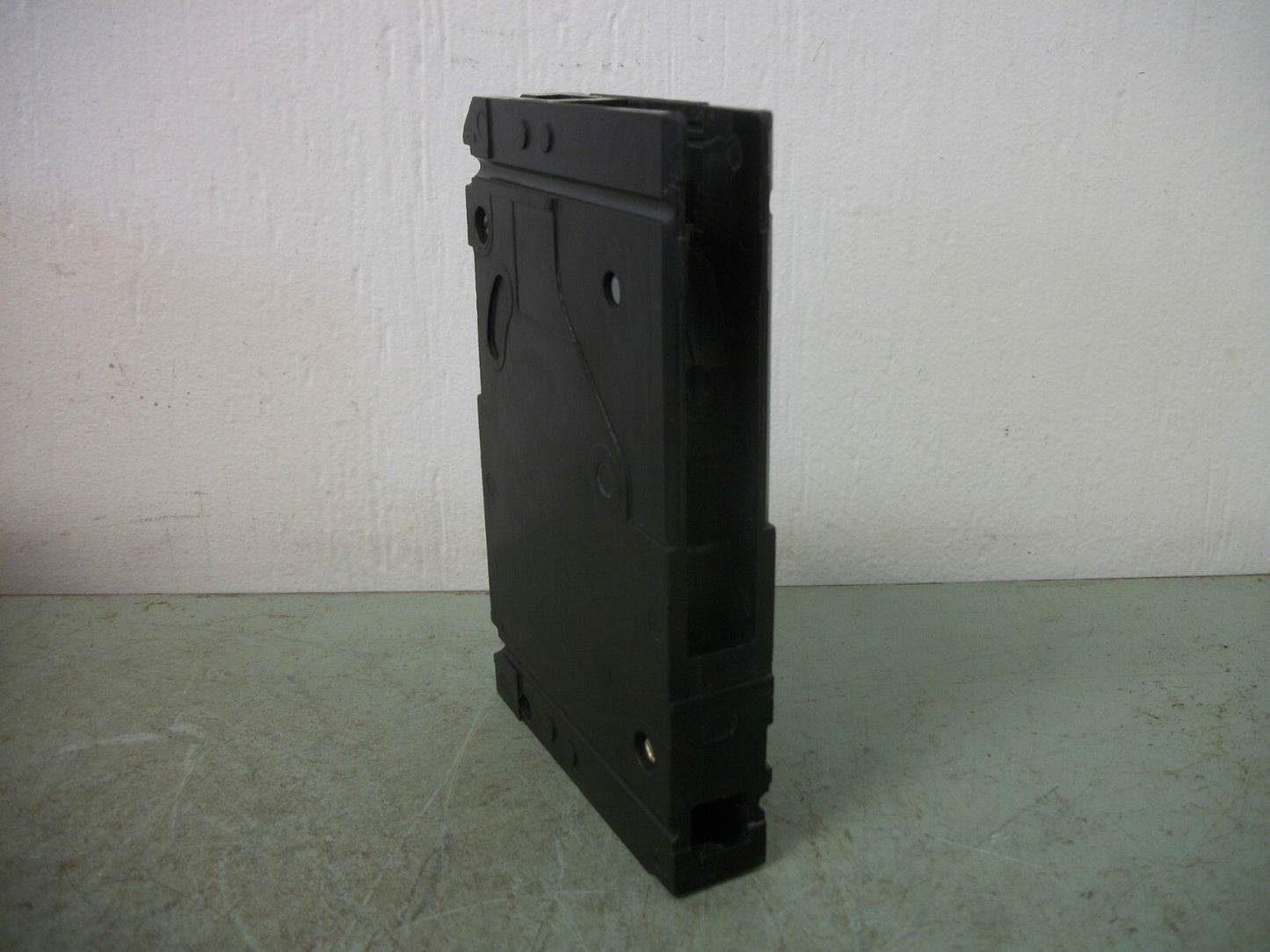 SIEMENS E4 CIRCUIT BREAKER E41B015 15AMP 277VOLT 1POLE