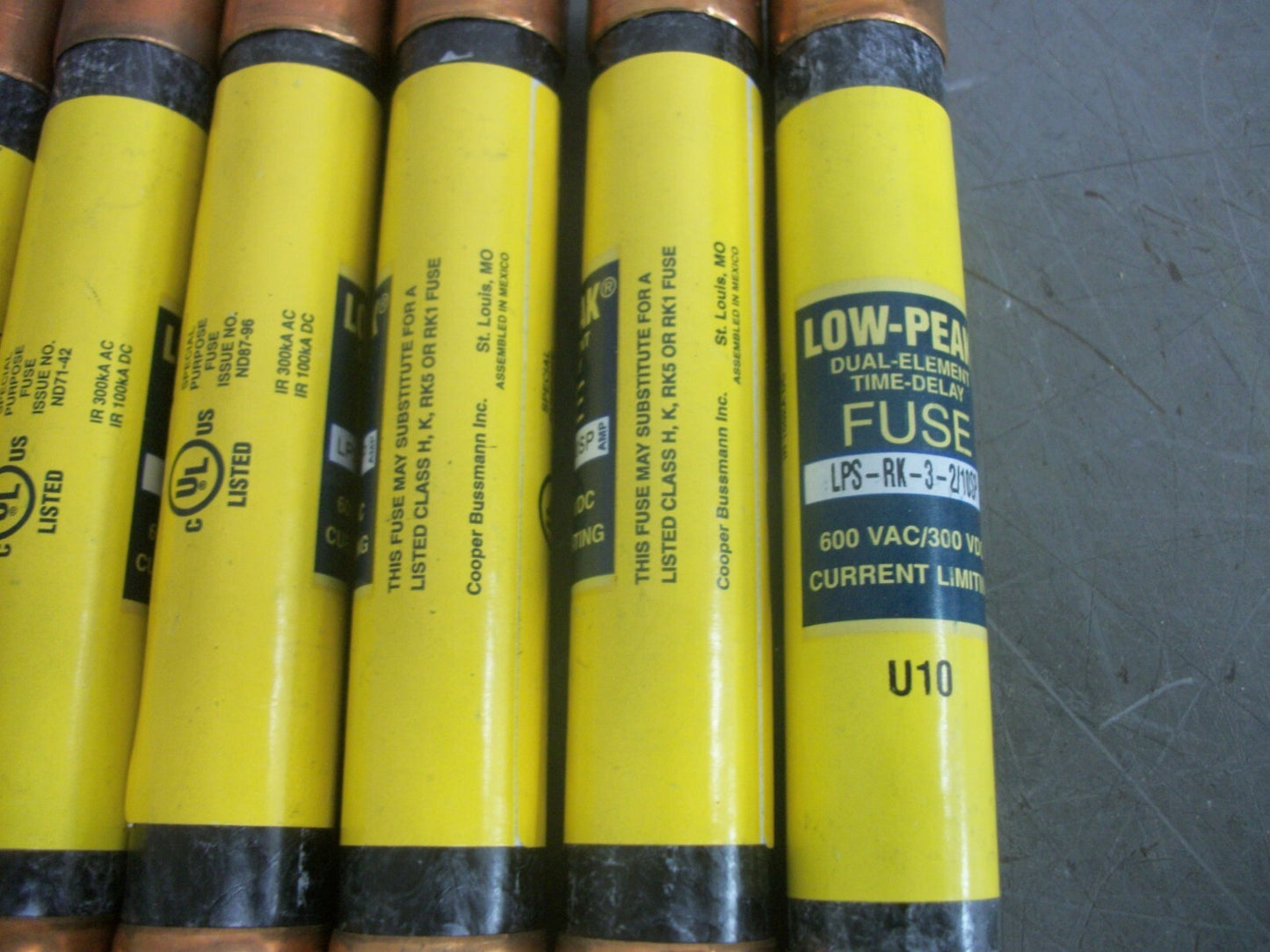 BUSSMANN LOT OF 6 LOW-PEAK FUSES LPS-RK-3-2/10SP 3-2/10AMP 600VOLT NOB