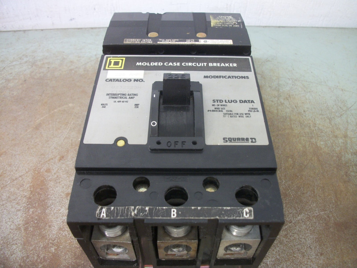 SQUARE D I-LINE Q2 CIRCUIT BREAKER Q232225H 225AMP 240VOLT 3POLE GRAY CHIPPED