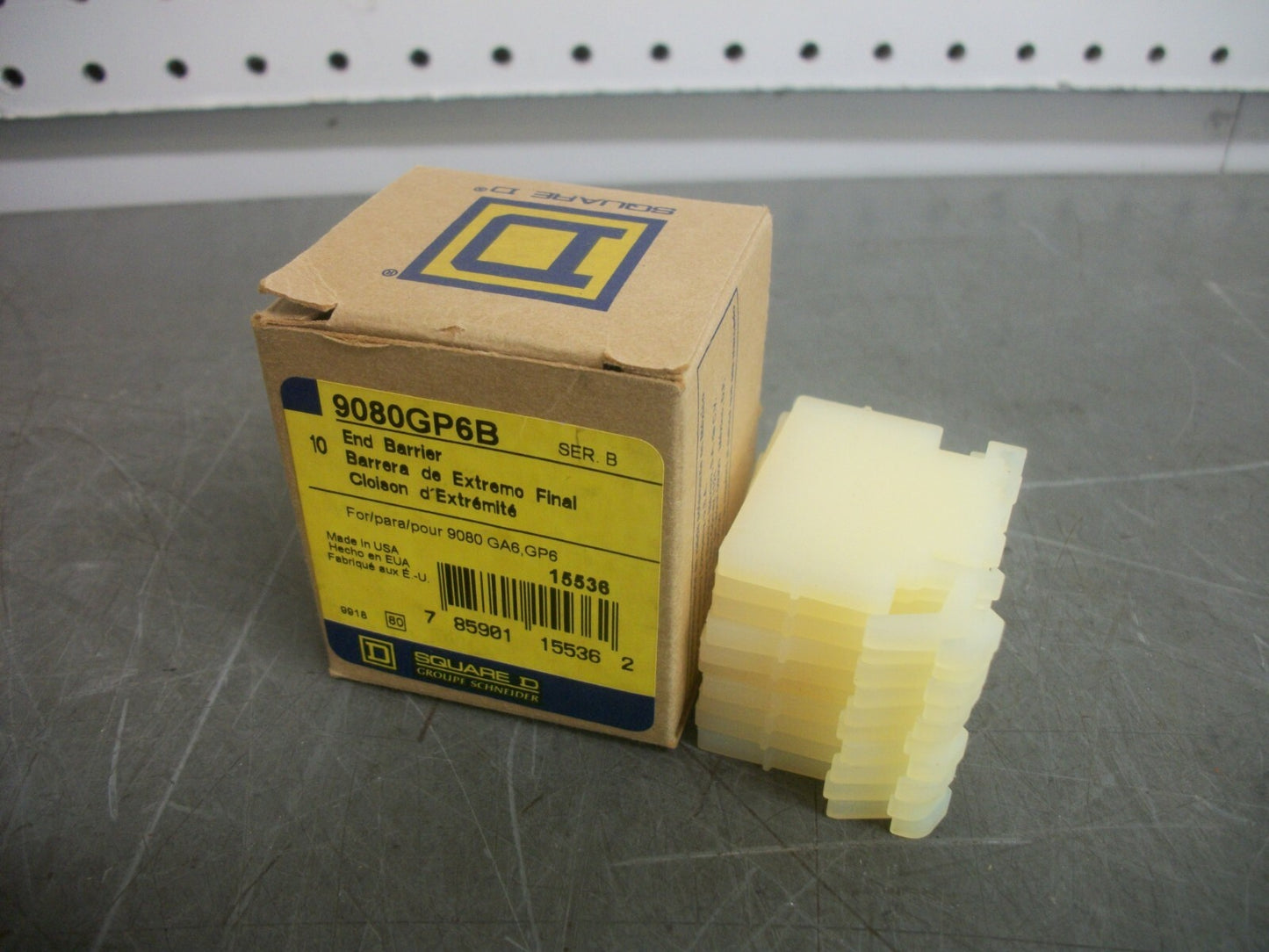 SQUARE D BOX OF 10 END BARRIERS 9080GP6B NIB