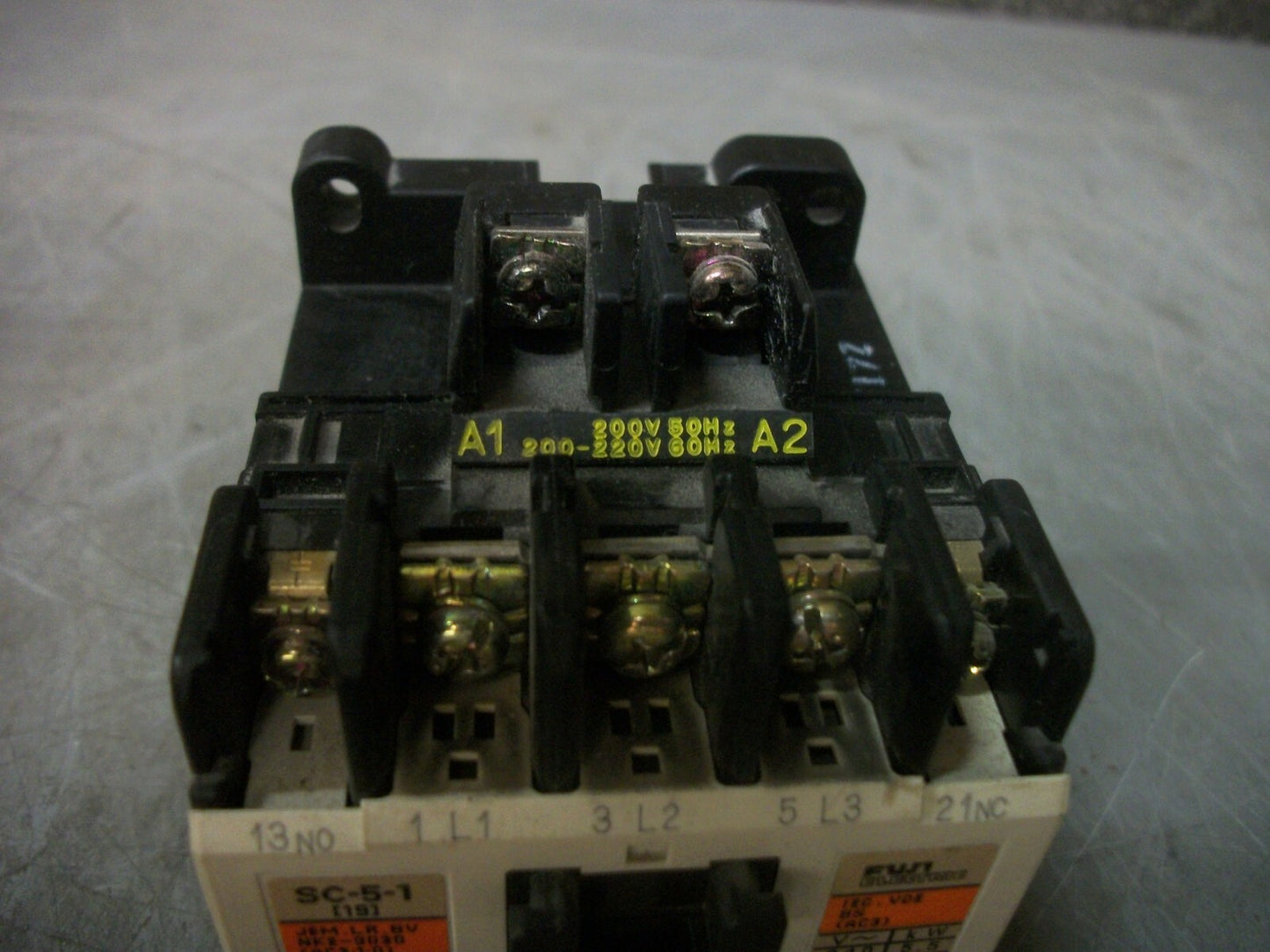 FUJI SC-5-1 CONTACTOR 4NC0H0 20AMP 220VCOIL 3PH 600V 10HP