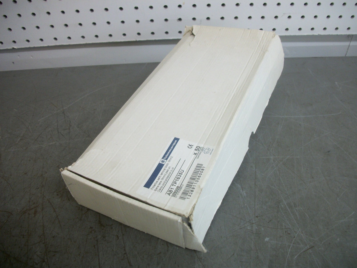 TELEMECANIQUE BOX OF 25 16mm2 PROTECTIVE EARTH TERMINAL BLOCKS AB1TP1635U NIB