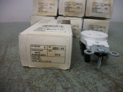 LEVITON LOT OF 7 WHITE SINGLE RECEPTACLES 5891-W 20AMP 125VOLT NIB