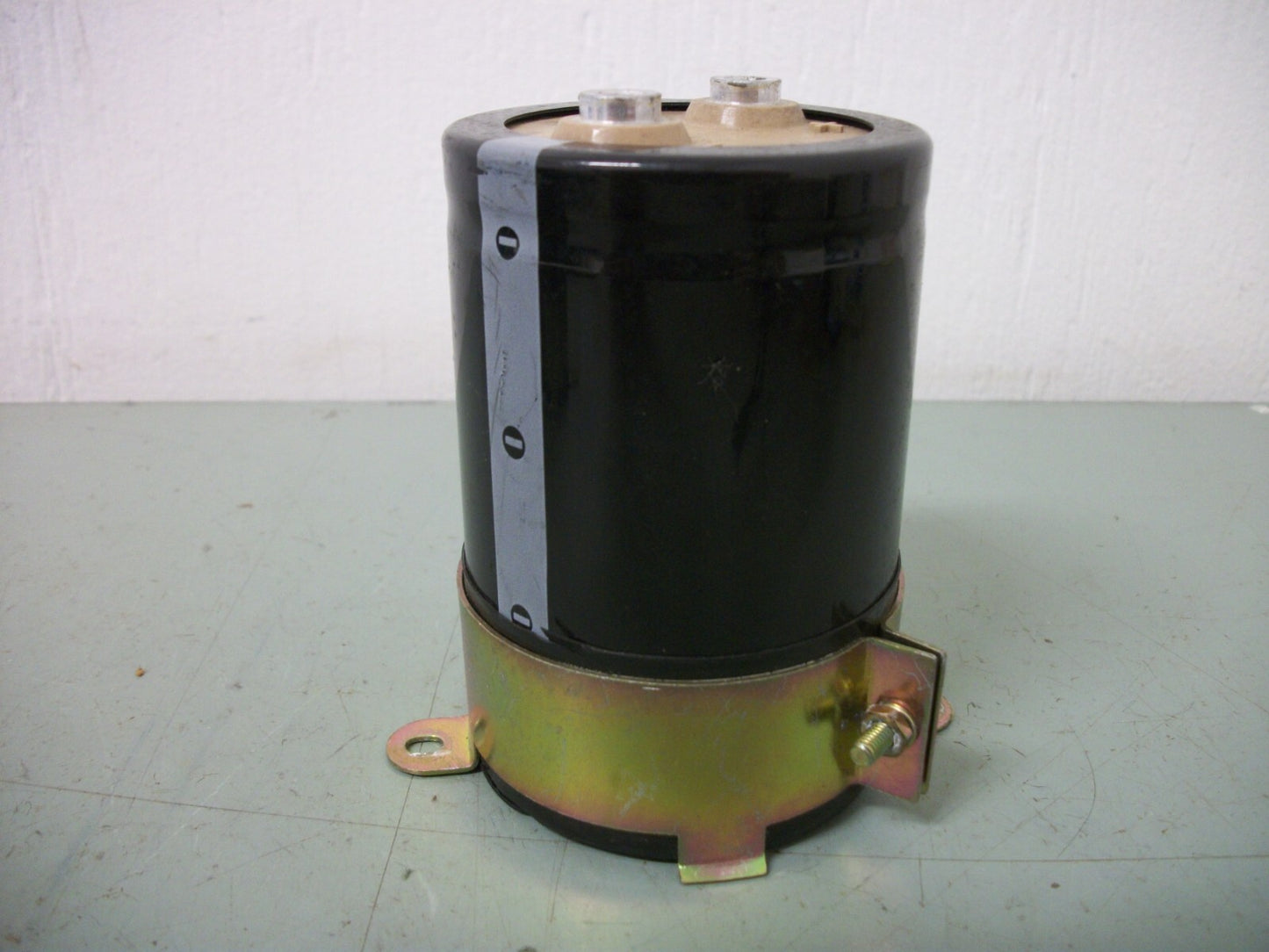 HITACHI 2700MFD CAPACITOR HCGF5A 400VDC