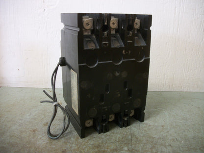 GE TED CIRCUIT BREAKER TED134070 70AMP 480VOLT 3POLE BLACK W/SHUNT