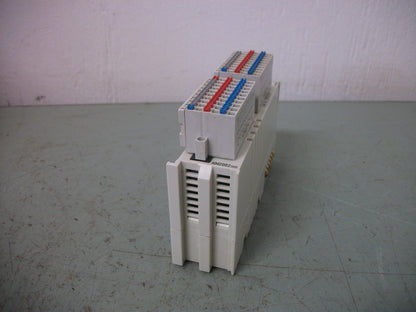 BECKHOFF 16-CHANNEL DIGITAL OUTPUT KM2002-0000 USED