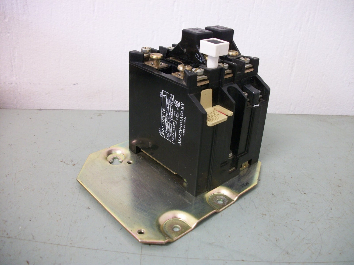 ALLEN-BRADLEY THERMAL OVERLOAD RELAY 592-JOV16