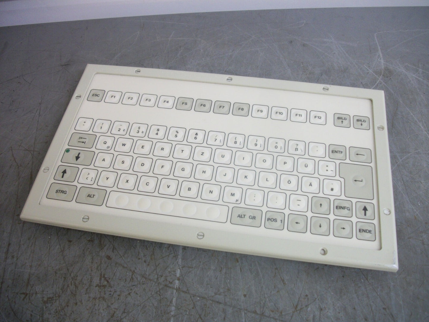 SATOMEC CH-6330 CHAM INDUSTRIAL COMPACT KEYBOARD KBM81N49-2