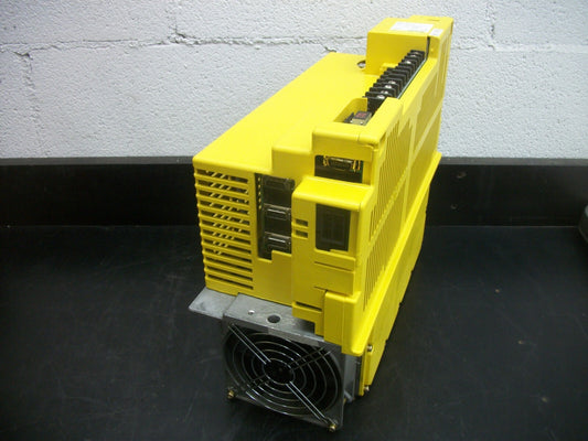 GE FANUC AC SERVO DRIVE AMPLIFIER UNIT SERIES G A06B-6089-H106 230VOLT NO COVERS