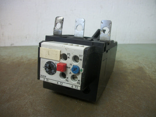 SIEMENS THERMAL OVERLOAD RELAY 3UA58 00-2D* 20-32AMP