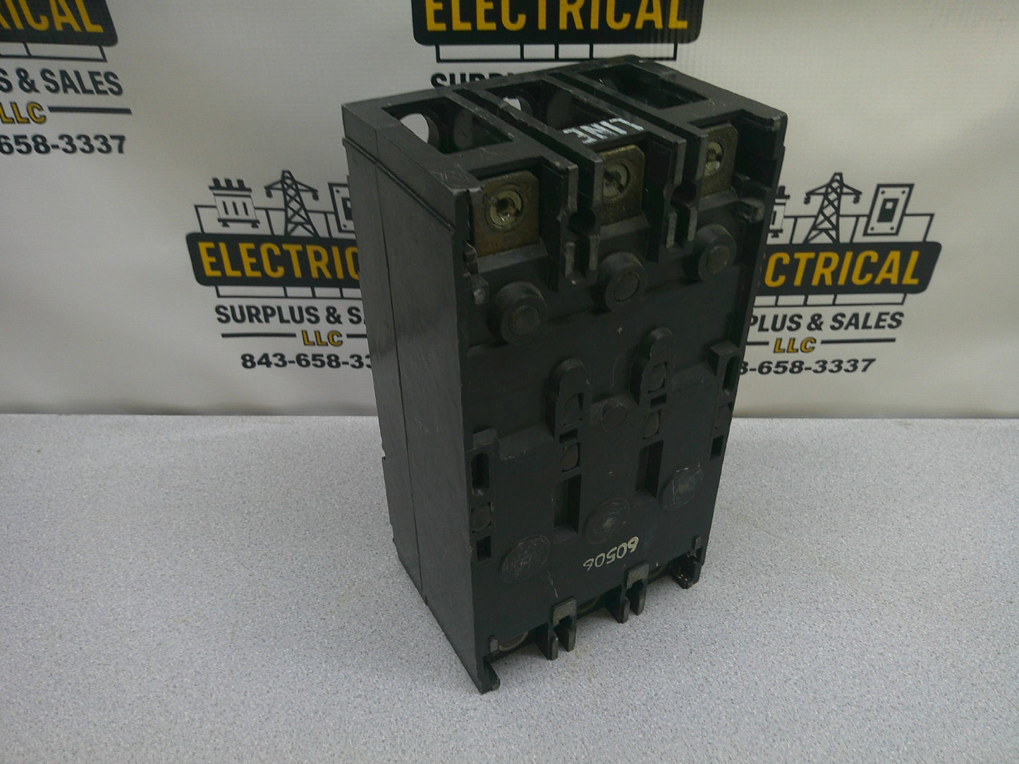 WESTINGHOUSE LB CIRCUIT BREAKER LB3400F 400AMP 600VOLT 3POLE W/300A TRIP