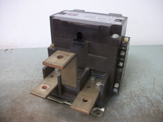 CUTLER-HAMMER SIZE 4 CONTACTOR C10FN3 135AMP 600VCOIL 3PH 600V 100HP