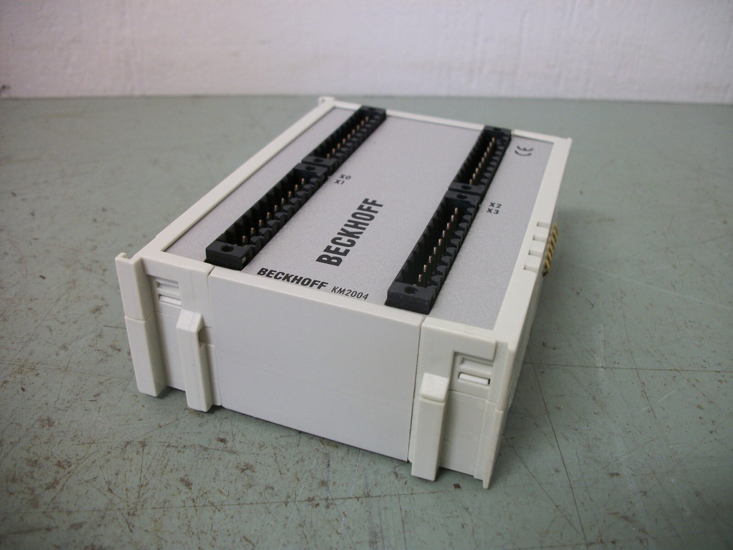 BECKHOFF 32-CHANNEL DIGITAL OUTPUT TERMINAL KM2004 USED