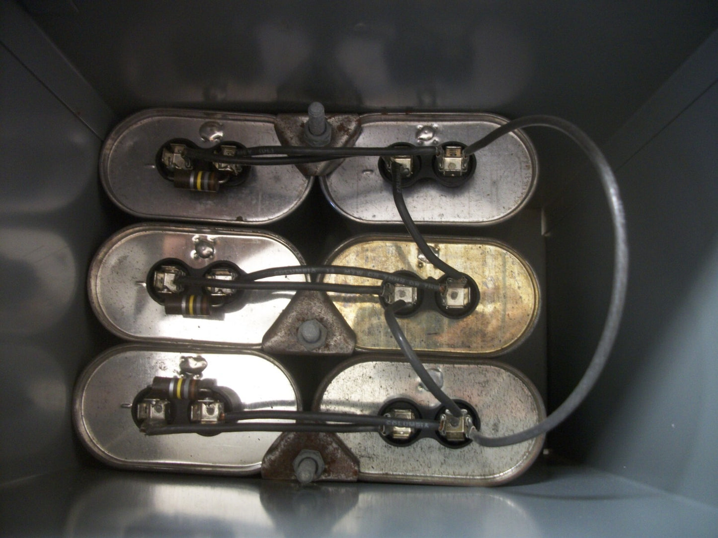 POWERGUARD KVAR REACTOR CAPACITOR 24-4 4KVAR 240VOLT 3PH