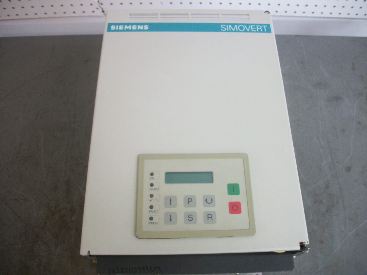 SIEMENS SIMOVERT 7.1KVA INVERTER DRIVE 6SE 1207-2AA01 400VOLT 9.5AMP 0-300HZ