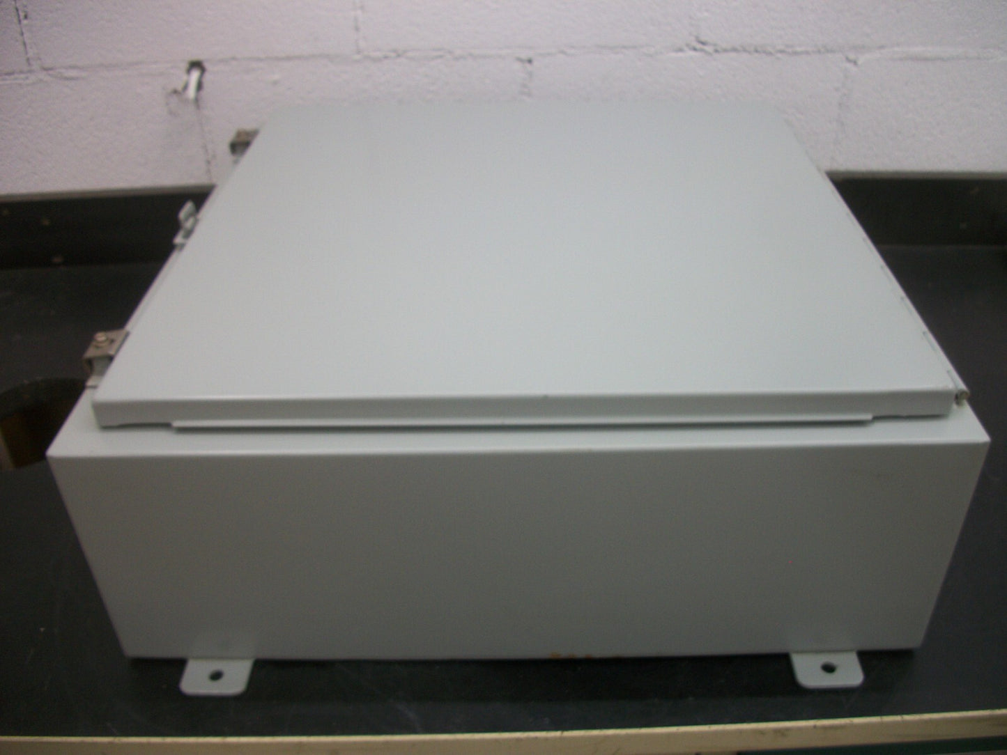 AUSTIN 24 X 24 X 10 ENCLOSURE TYPE 12,13 59C0950-IND12/13