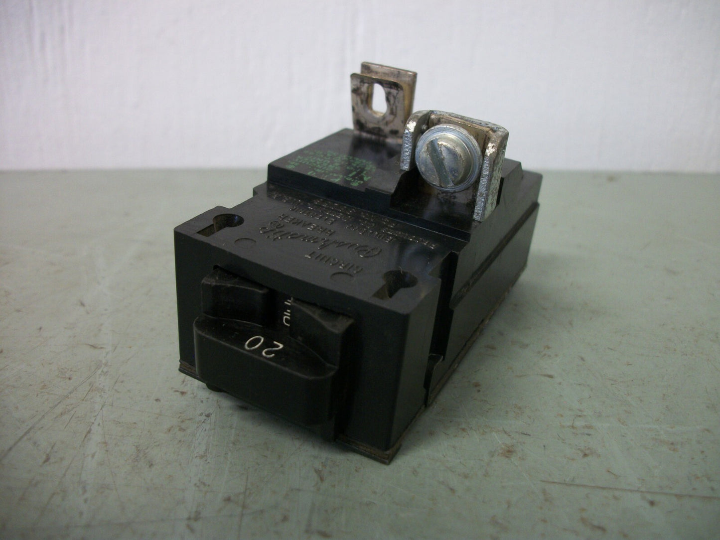 BULLDOG NI PUSHMATIC CIRCUIT BREAKER P120 20AMP 240VOLT 1POLE