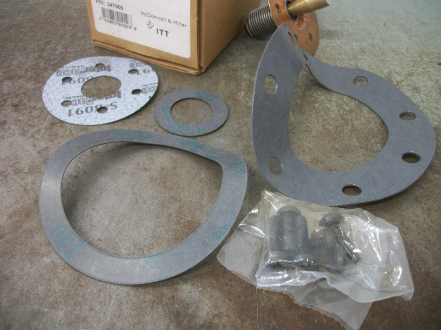 ITT MCDONNELL & MILLER 347900 BELLOWS ASSEMBLY SA150-106R NIB