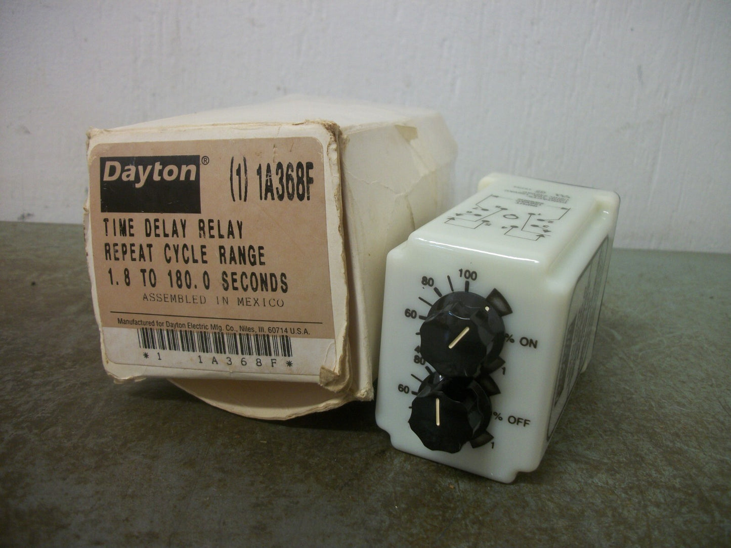 DAYTON SOLID STATE TIME DELAY RELAY 1A368F 1.8-180SEC NIB