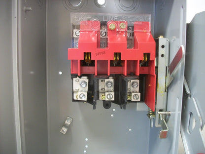 CUTLER-HAMMER DISCONNECT TYPE 1 DH361UGK 30AMP 600VOLT 3POLE NON-FUSIBLE