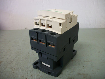 TELEMECANIQUE CONTACTOR LC1D18M7 32AMP 220VCOIL 3PH 600V 15HP