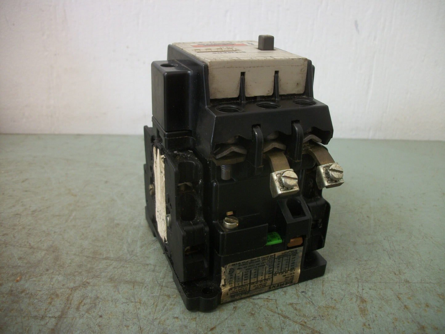 SIEMENS CONTACTOR 3TB44-17-0A 45AMP 120VCOIL 3PH 600V 25HP