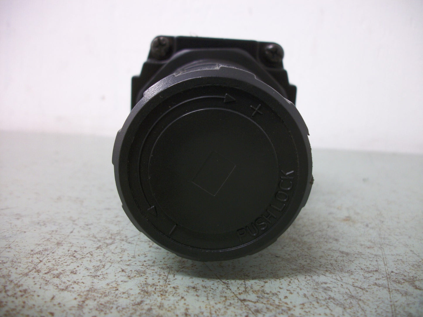 PUSHLOCK 1/4" NPT PNEUMATIC AIR REGULATOR VALVE 200PSI