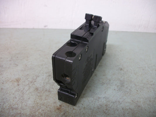 ZINSCO TYPE RC-38 TANDEM CIRCUIT BREAKER RC3850 50AMP 240VOLT 2POLE