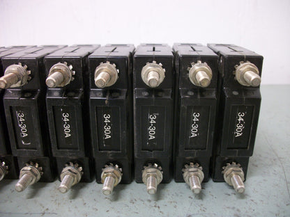 CARLINGSWITCH LOT OF 9 CIRCUIT BREAKERS CA1-X0-02-018-121-C 30AMP 277VOLT 1POLE