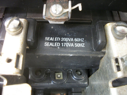 GE SIZE 5 CONTACTOR CR305G104BTD 270AMP 480VCOIL 3PH 600V 200HP