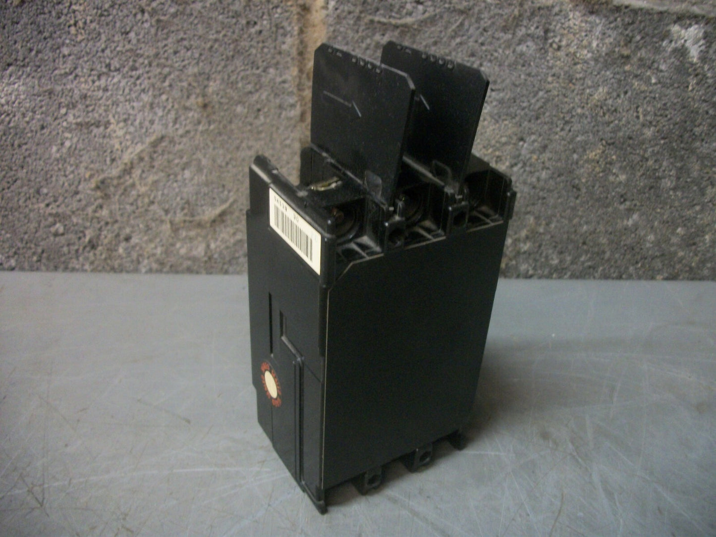 FUJI AUTO CIRCUIT BREAKER SA53B 30AMP 600VOLT 3POLE