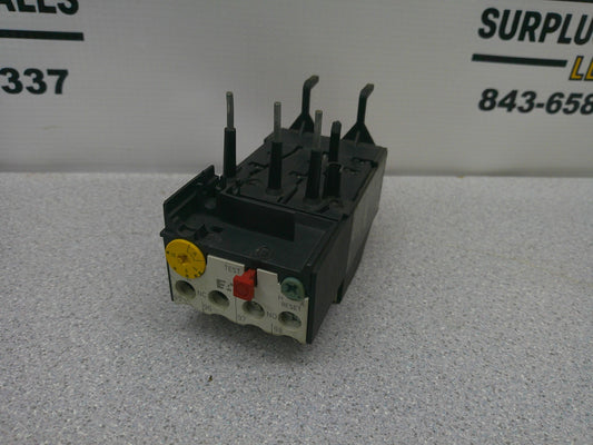 CUTLER-HAMMER THERMAL OVERLOAD RELAY XTOB010CC1DP 6-10AMP
