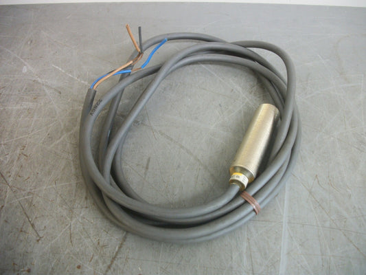 OMRON PROXIMITY SWITCH TL-X5B1-GL NOB