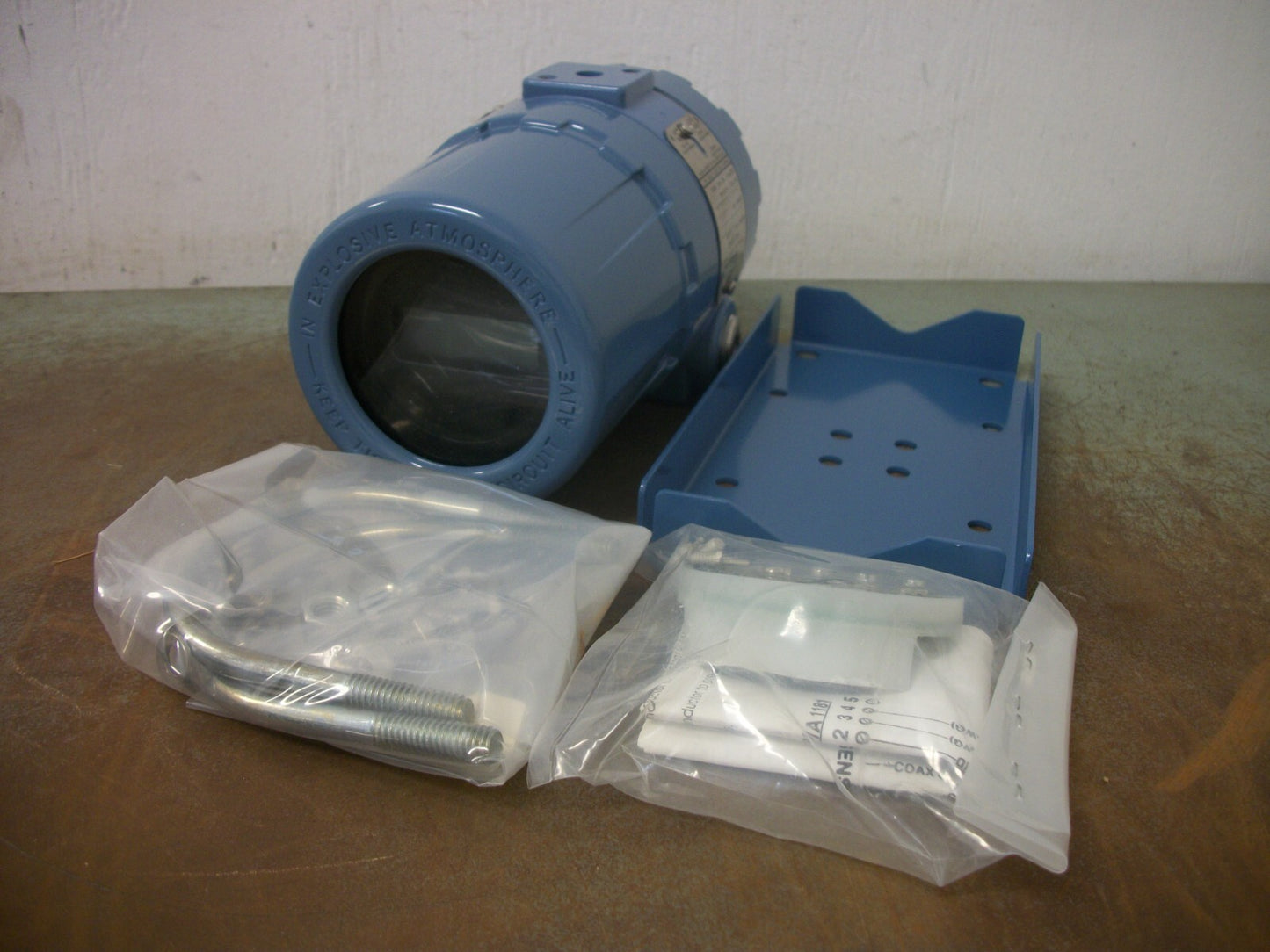 UNILOC ROSEMOUNT COMBINATION pH/ORP TWO-WIRE DIGITAL TRANSMITTER 1181OR-06 NIB