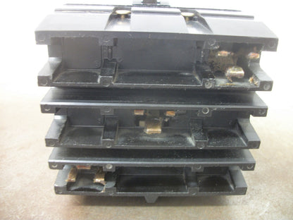 SQUARE D I-LINE FA CIRCUIT BREAKER FA34030 30AMP 480VOLT 3POLE BLACK