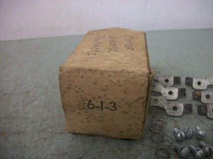 CUTLER-HAMMER SIZE 0 3POLE CONTACT KIT 6-1-3 NIB